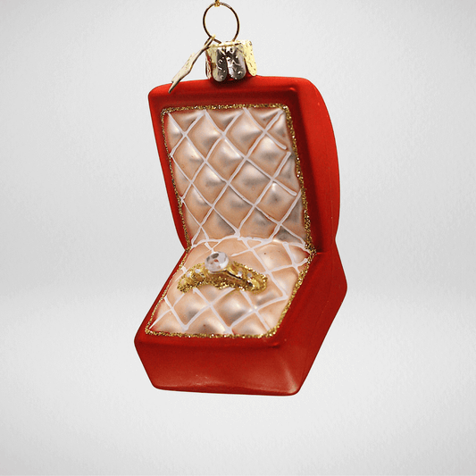 Kerstbal verloofd ring